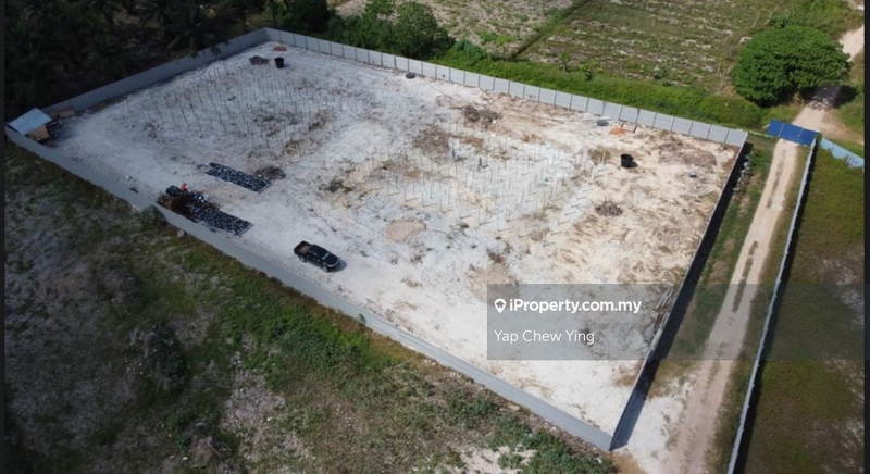 For Rent - CHEAP CHEAP RENT!! 1 Acre Land Jenjarom Telok Panglima Klang with Fencing