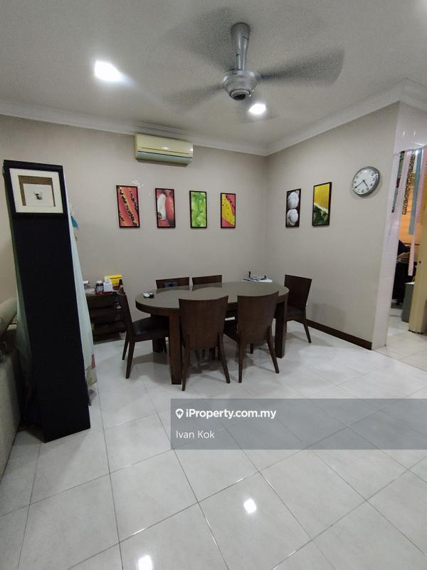Rumah Berangkai 2 Tingkat untuk Dijual di Bukit Jelutong, Shah Alam oleh Ivan Kok - iProperty.com.my