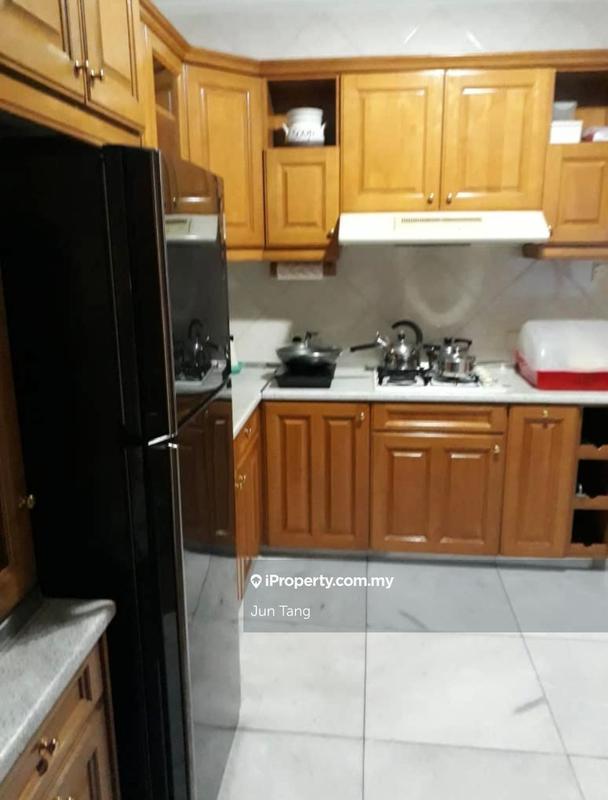 Kondominium untuk Dijual di The Club oleh Jun Tang - iProperty.com.my