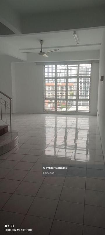 For Sale - Vista Magna