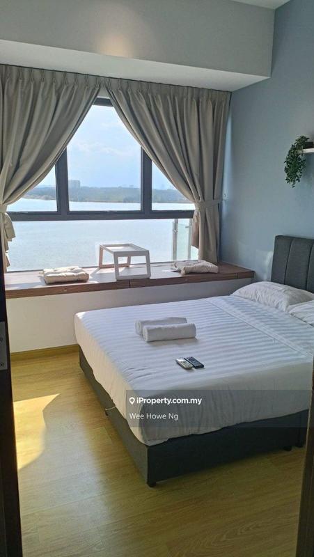 For Sale - Bay Laurel @ Country Garden Danga Bay