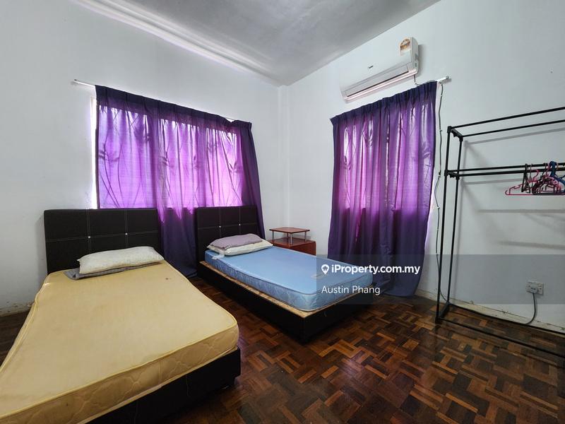 Pangsapuri untuk Disewa di Spanish Villa oleh Austin Phang - iProperty.com.my