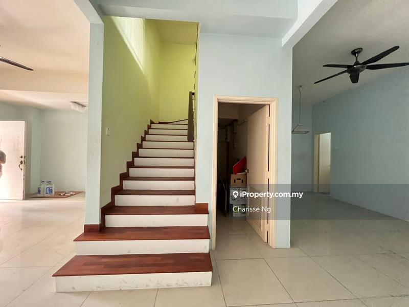 Rumah Berangkai 2.5 Tingkat untuk Dijual di mic2e, Cheras oleh Charisse Ng - iProperty.com.my