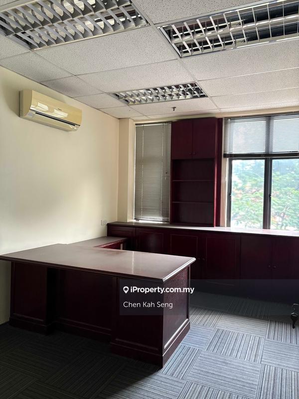 Pejabat untuk Disewa di Seksyen 16, Petaling Jaya oleh Chen Kah Seng - iProperty.com.my