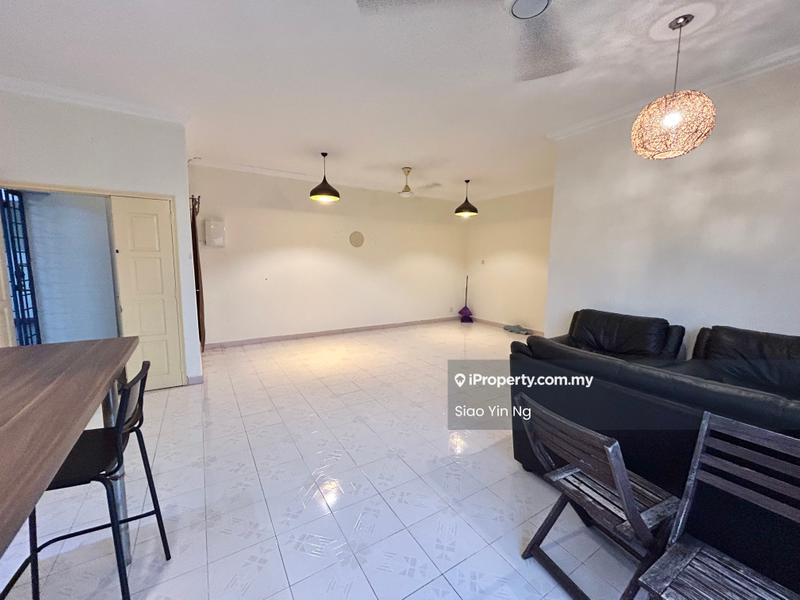 Condominium for Sale in Taman Desa Pesona by Wendy Ng - Living Room - iProperty.com.my