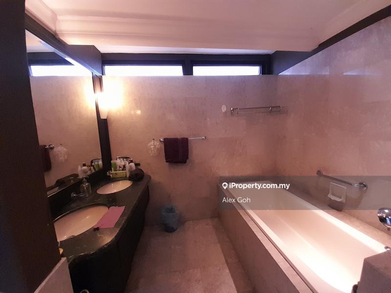 Residensi Servis untuk Dijual di Berjaya Times Square oleh Alex Goh - iProperty.com.my