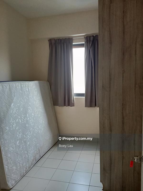 Kondominium untuk Dijual di Residence 8 oleh Boey Lau - iProperty.com.my