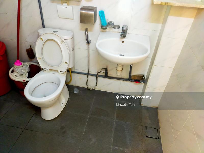 Rumah Pangsa untuk Disewa di Happy Garden Flat oleh Lincoln Tan - iProperty.com.my