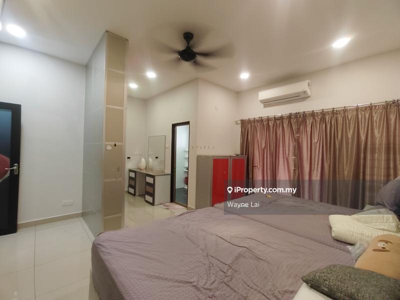 Rumah Teres 2-Tingkat untuk Dijual di Kampung Baru, Semenyih oleh Wayne Lai - iProperty.com.my