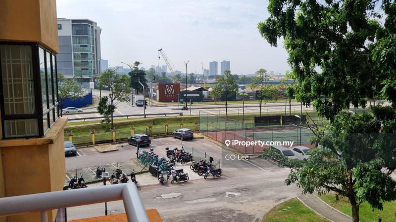 Condominium for Sale in Vista Millennium Condominium by CO Lee - iProperty.com.my