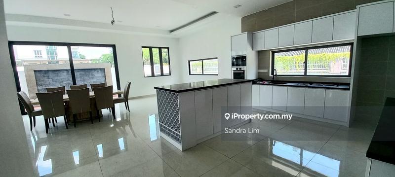 Bungalow House for Sale in Subang Heights, Subang Jaya by Sandra Lim - iProperty.com.my