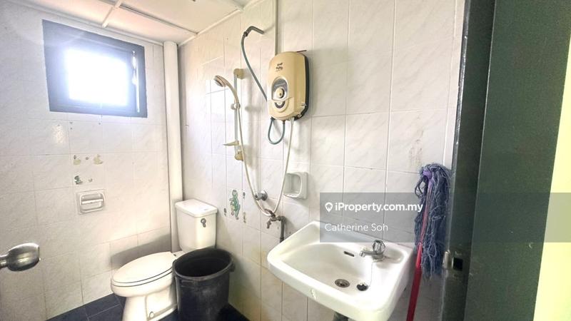 Apartment for Sale in Golden Showers (Kondo Ruby) by Catherine Soh - iProperty.com.my