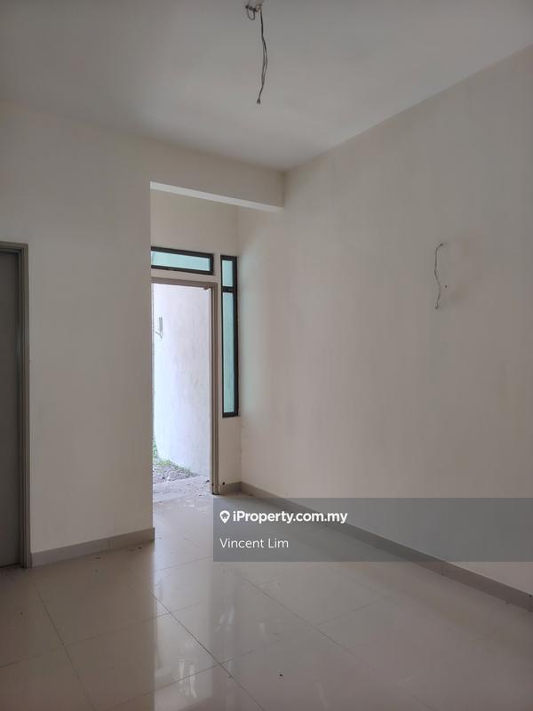 Rumah Teres 3-Tingkat untuk Dijual di D'Island, Puchong oleh Vincent Lim - iProperty.com.my