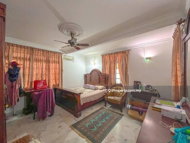 Bungalow House untuk Dijual di Seksyen 9, Shah Alam oleh Mat Noor - iProperty.com.my