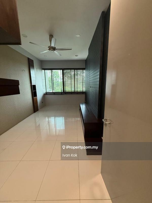 Condominium for Sale in The View @ Serai Saujana by Ivan Kok - Living Room - iProperty.com.my
