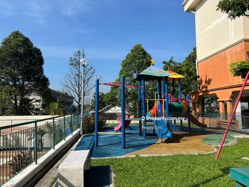 Condominium for Sale in La Vista Condominiums by Peggy Sim - iProperty.com.my