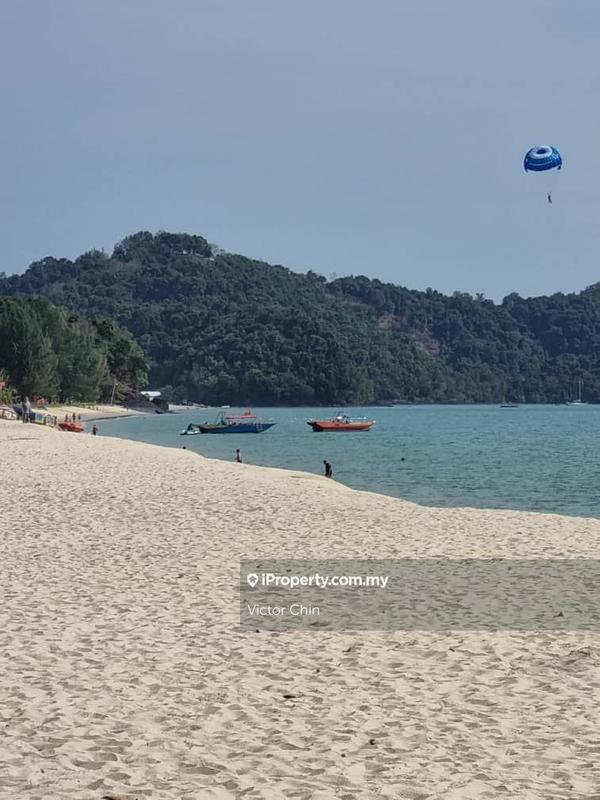 Service Residence for Sale in Tropicana Cenang by Victor Chin - iProperty.com.my