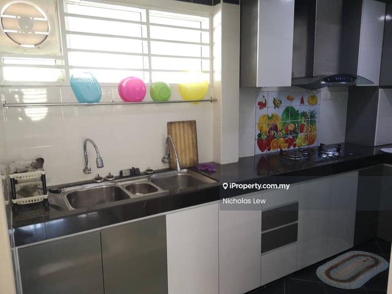 Condominium for Rent in Bayan Villa, Seri Kembangan by NK Lew - iProperty.com.my