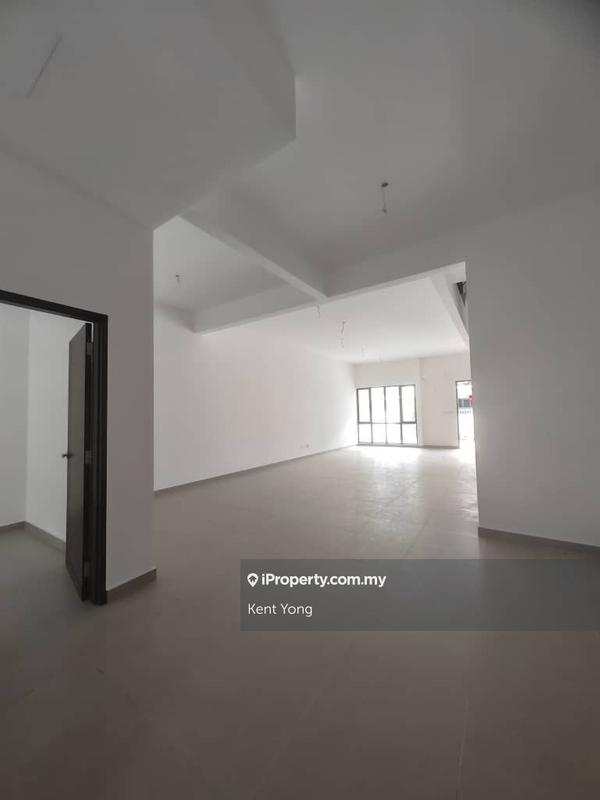 Rumah Teres 3-Tingkat untuk Dijual di Residensi Bukit Orkid (Orchid Hills), Cheras, Cheras oleh Kent Yong - iProperty.com.my