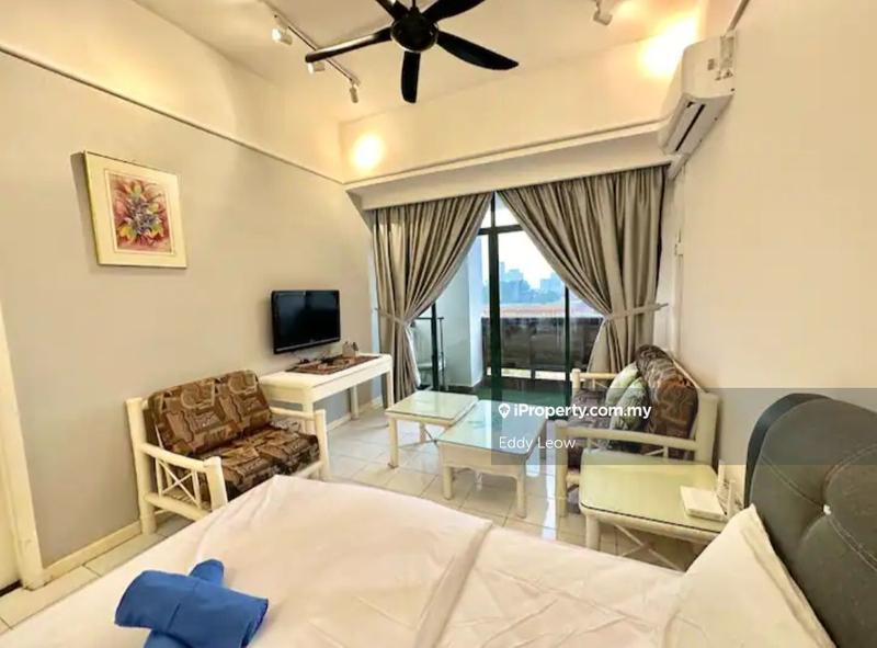 For Sale - Costa Mahkota