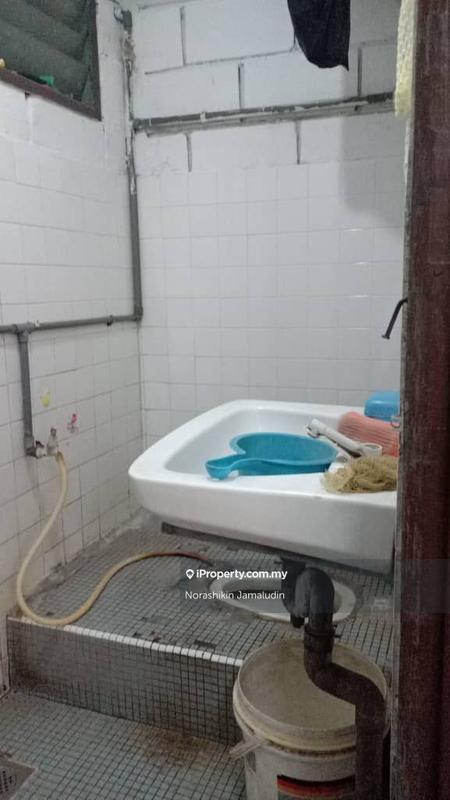 Flat for Rent in Taman Semarak II by Norashikin Jamaludin - iProperty.com.my