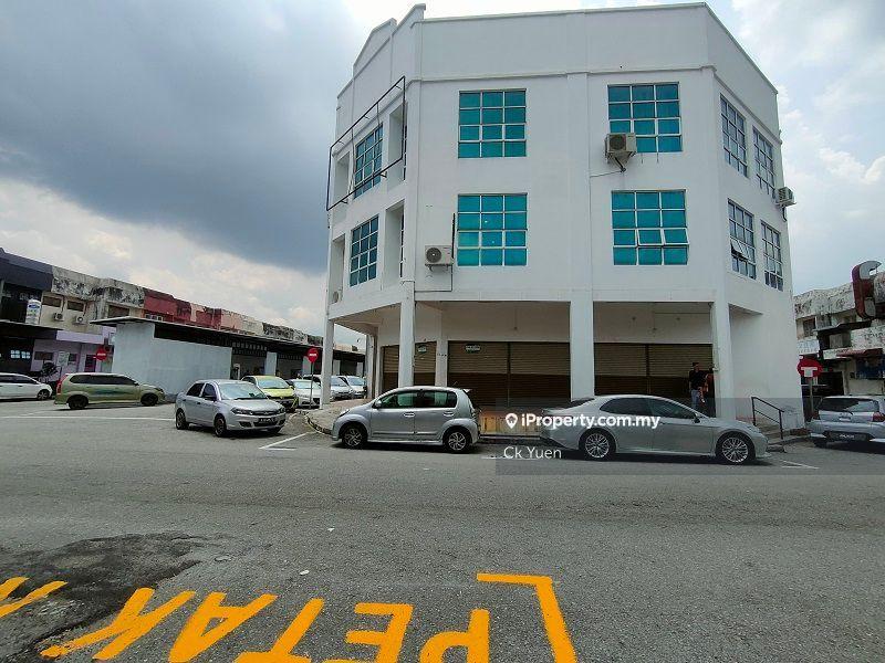 Shop for Rent in Bandaraya Ipoh, Ipoh by Ck Yuen - iProperty.com.my