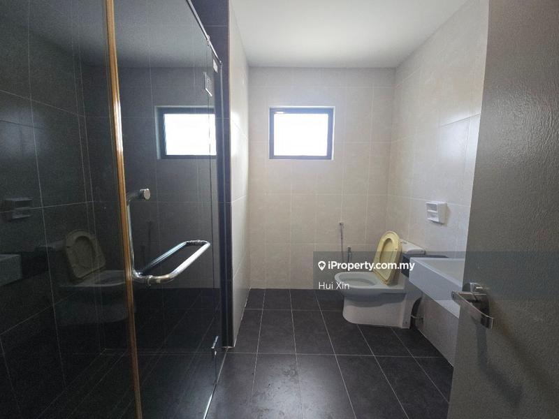 Rumah Berangkai 2.5 Tingkat untuk Dijual di Alam Impian Ttdi, Shah Alam oleh Hui Xin - iProperty.com.my