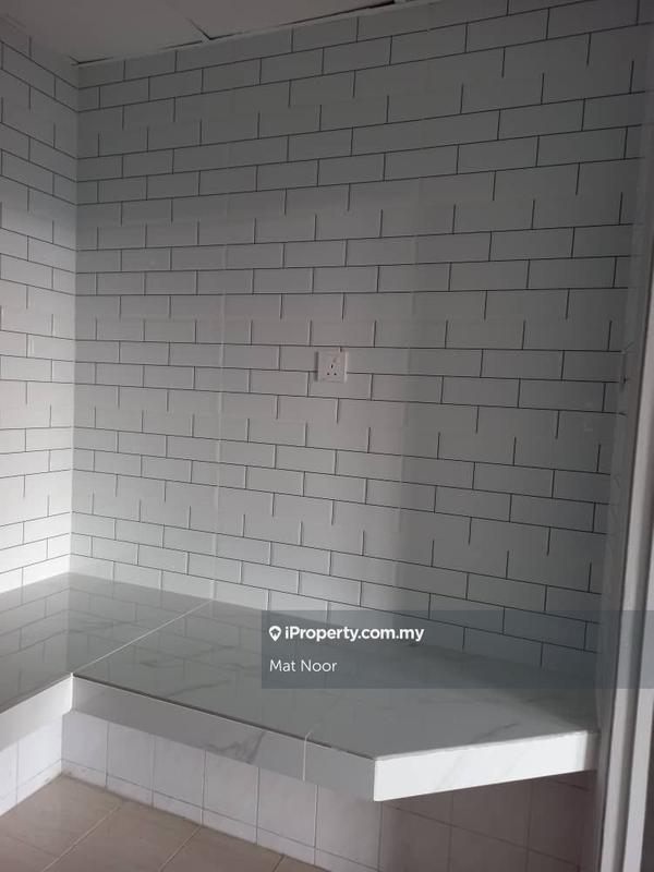 Pangsapuri untuk Dijual di Ilham Apartment oleh Mat Noor - iProperty.com.my