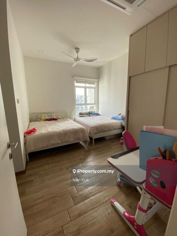 Kondominium untuk Dijual di Amaya Saujana oleh Ivan Kok - iProperty.com.my
