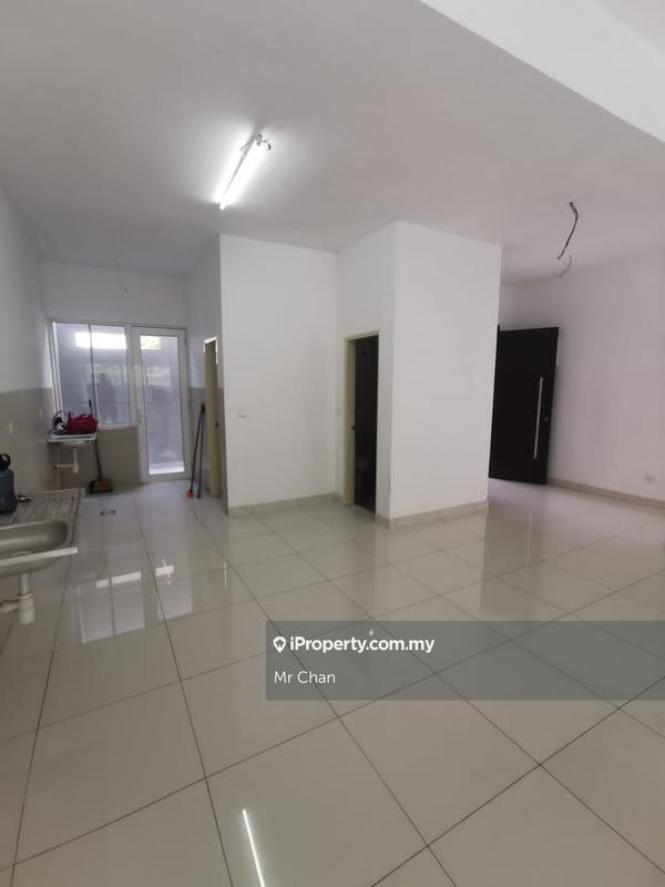 Rumah Berangkai 3 Tingkat untuk Dijual di Setia Ecohill, Semenyih oleh Mr Chan - iProperty.com.my