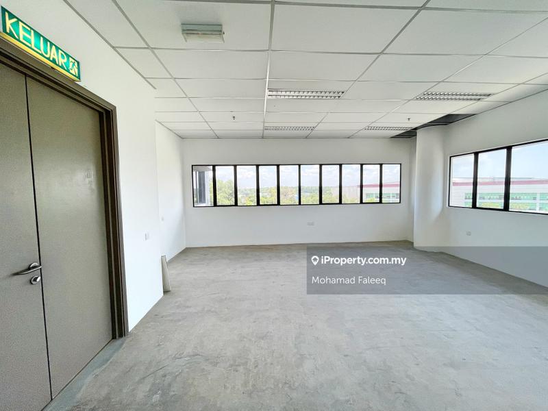 Warehouse for Sale in Bukit Jelutong, Shah Alam by Mohamad Faleeq - iProperty.com.my