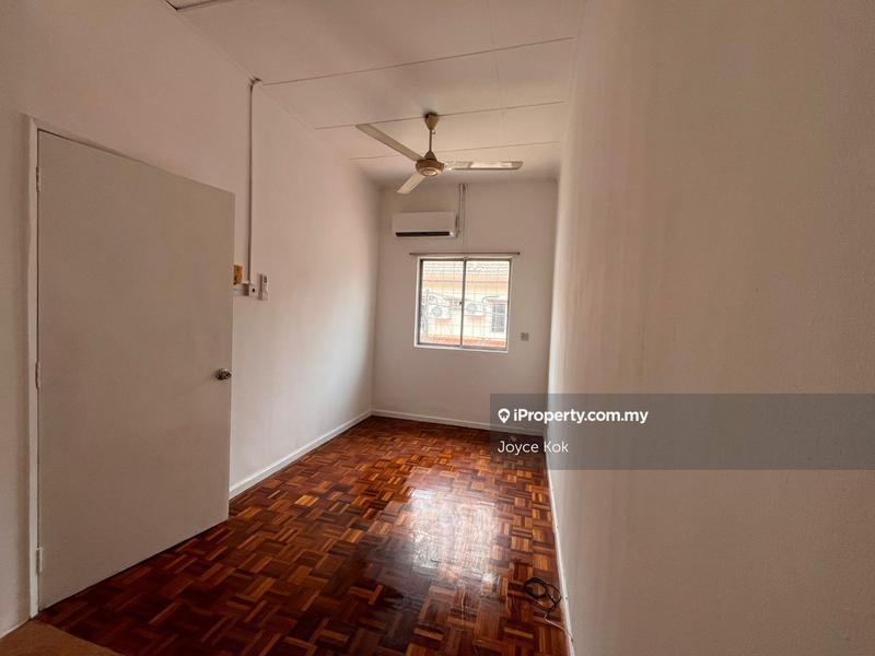 Rumah Teres 2-Tingkat untuk Dijual di Usj 11, Subang Jaya oleh Joyce Kok - iProperty.com.my