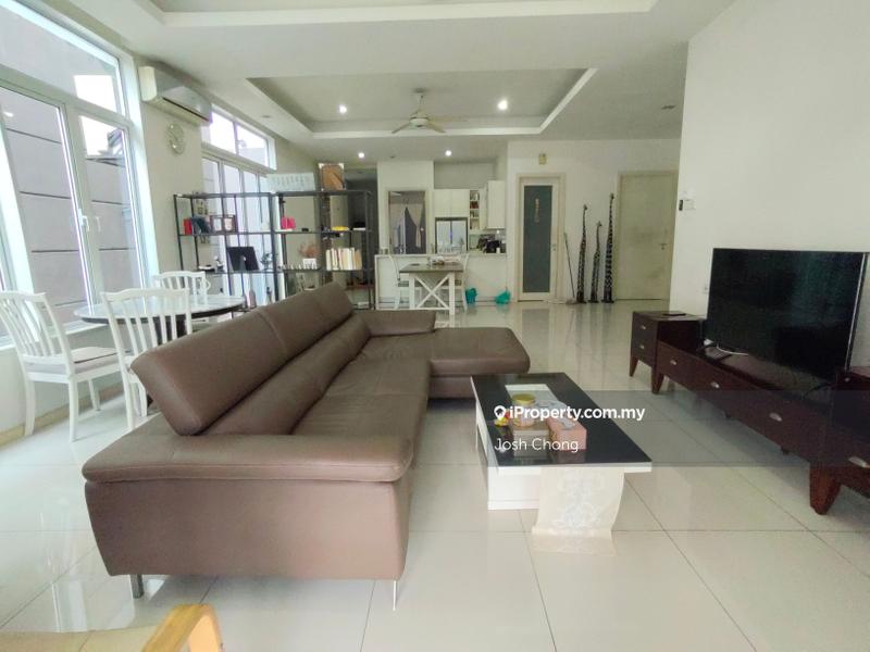 Townhouse for Sale in Putra Heights, Subang Jaya by Josh Chong - iProperty.com.my