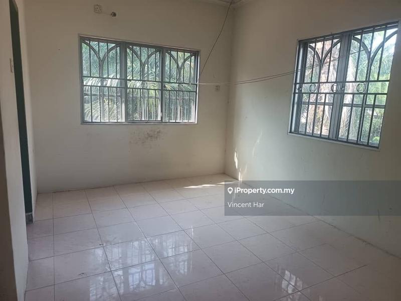 Semi-Detached House for Sale in Taman Seri Megah 2, Ayer Tawar by Vincent Har - iProperty.com.my