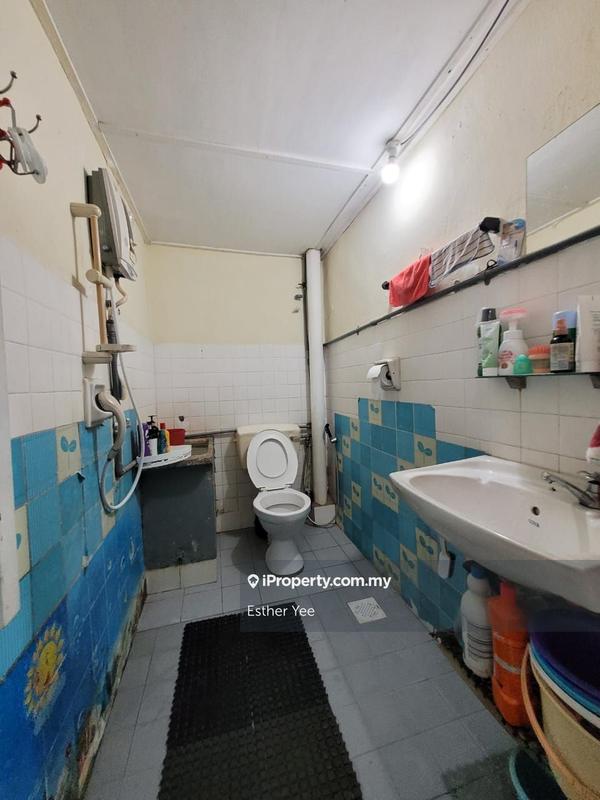 1-storey Terraced House for Sale in Pandan Perdana, Ampang by Esther Yee - iProperty.com.my