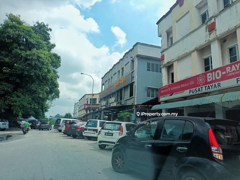 Kedai untuk Disewa di Kawasan Perniagaan Desa Ria, Balakong oleh Shirley Sea - iProperty.com.my