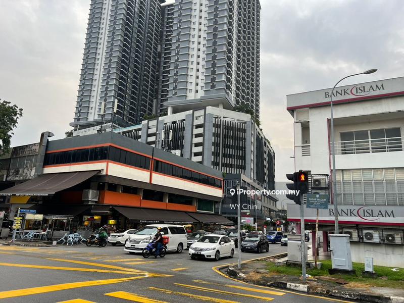 For Sale - 3/4 STOREY 24x100,SRI PETALING,JALAN RADIN BAGUS,JALAN RADIN ANUM