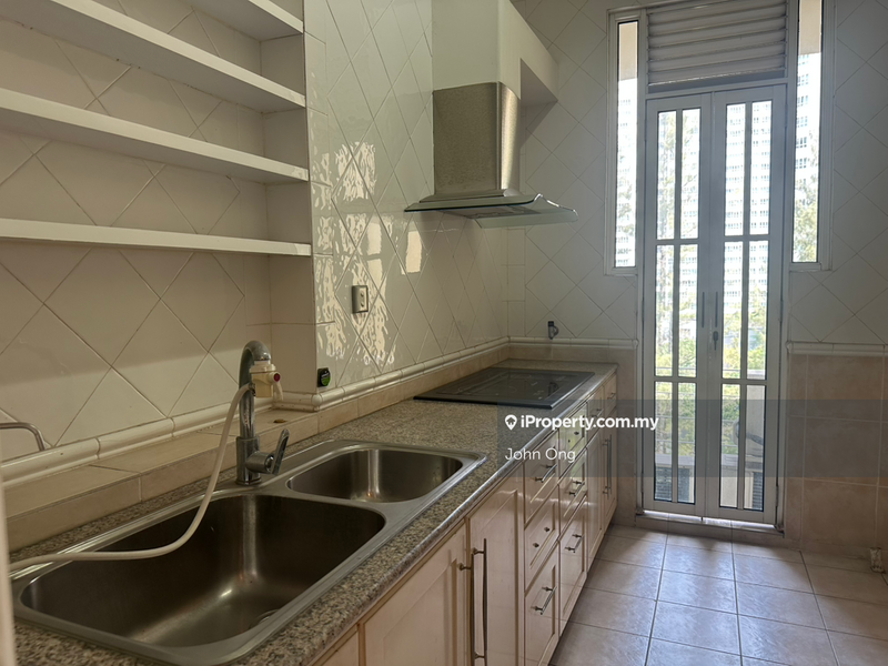 For Sale - La Grande Kiara