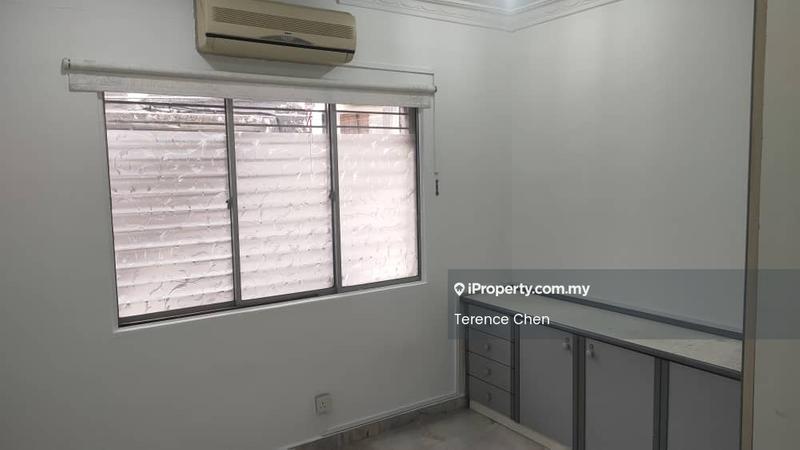 Kondominium untuk Dijual di Petaling Indah Condominiums oleh Terence Chen - Interior - iProperty.com.my