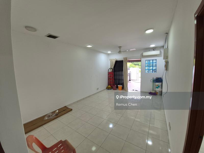 Rumah Berangkai 1 Tingkat untuk Disewa di Seksyen 8, Petaling Jaya oleh Remus Chen - iProperty.com.my