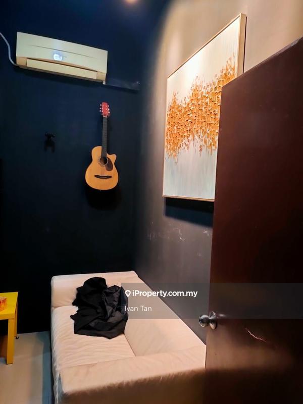 Kedai untuk Dijual di Jalan Tasik Utama 5, Sungai Besi oleh Ivan Tan - iProperty.com.my
