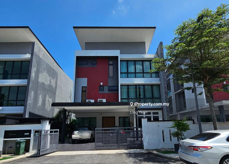 Bungalow House for Sale in 3 Stry Bungalow (Zero lot) @ Puncak Perdana, Shah Alam by Ling Yean - iProperty.com.my