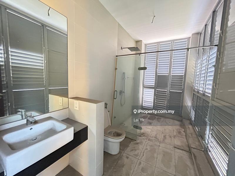 Bungalow House for Sale in Temasya Glenmarie, Glenmarie by Lai Yk - iProperty.com.my