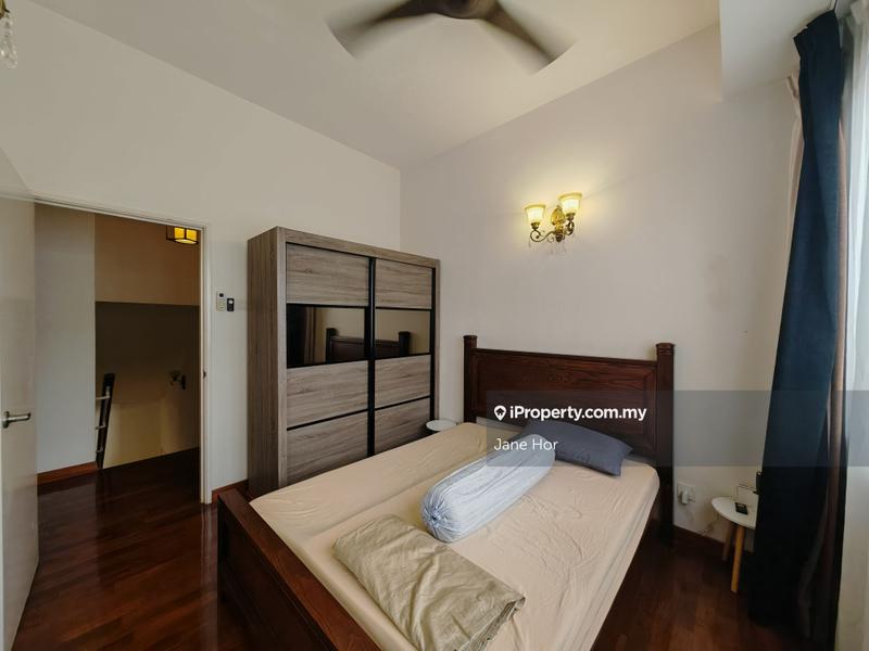 Townhouse for Sale in 16 Sierra, Puchong by Jane Hor - iProperty.com.my