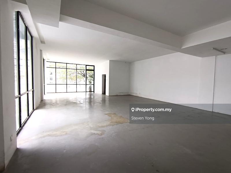 Commercial Semi-D for Sale in Taman Equine, Seri Kembangan by Steven Yong - iProperty.com.my
