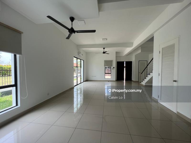 Rumah Berangkai 3 Tingkat untuk Dijual di Taman Damai Utama, Bandar Kinrara oleh Calvin Lo - iProperty.com.my