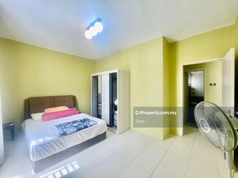 Kondominium untuk Dijual di Platinum Lake PV 12 oleh Shah - iProperty.com.my
