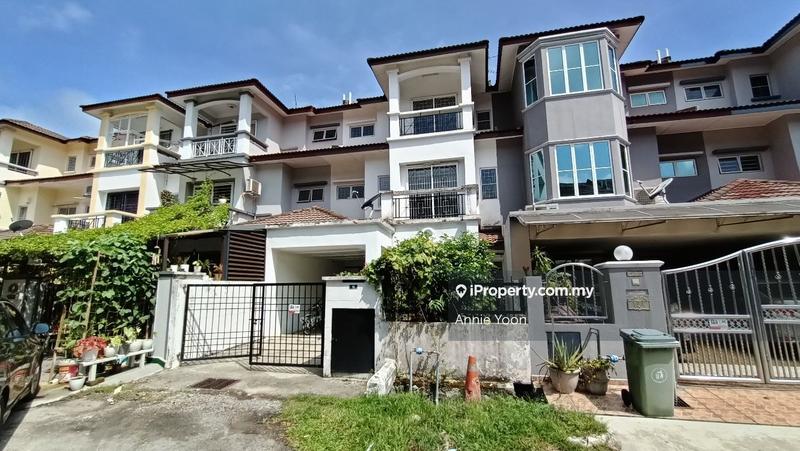 Rumah Teres 2.5-Tingkat untuk Dijual di BANDAR PUCHONG JAYA, Puchong oleh Annie Yoon - iProperty.com.my