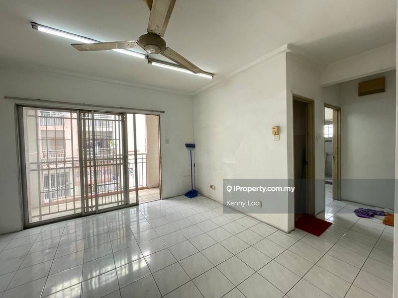 For Sale - Plaza Metro Prima