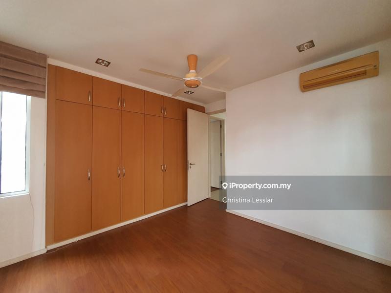 For Sale - Menara Bintang Goldhill